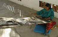 huicholweaving.jpg (10769 bytes)
