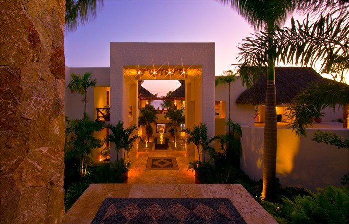 Villa Amanacer - brand new luxury villa just 10 minutes from Punta Mita, 40 minutes North of Puerto Vallarta